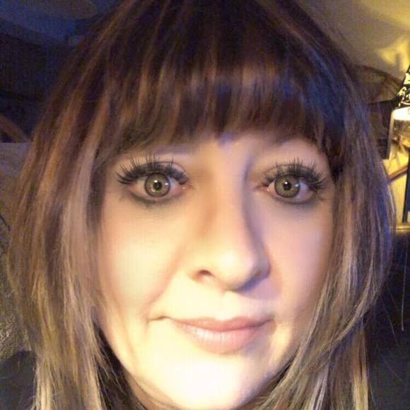 Meet your Posher, Maria - Picture 1 of 1